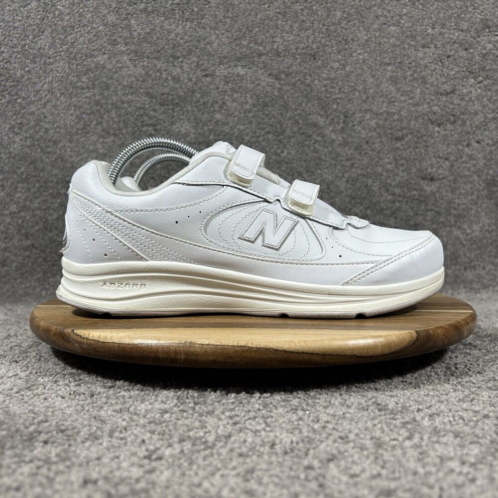 New Balance 577 WW577VW Women’s Size 9 White Leather Walking Shoes Used